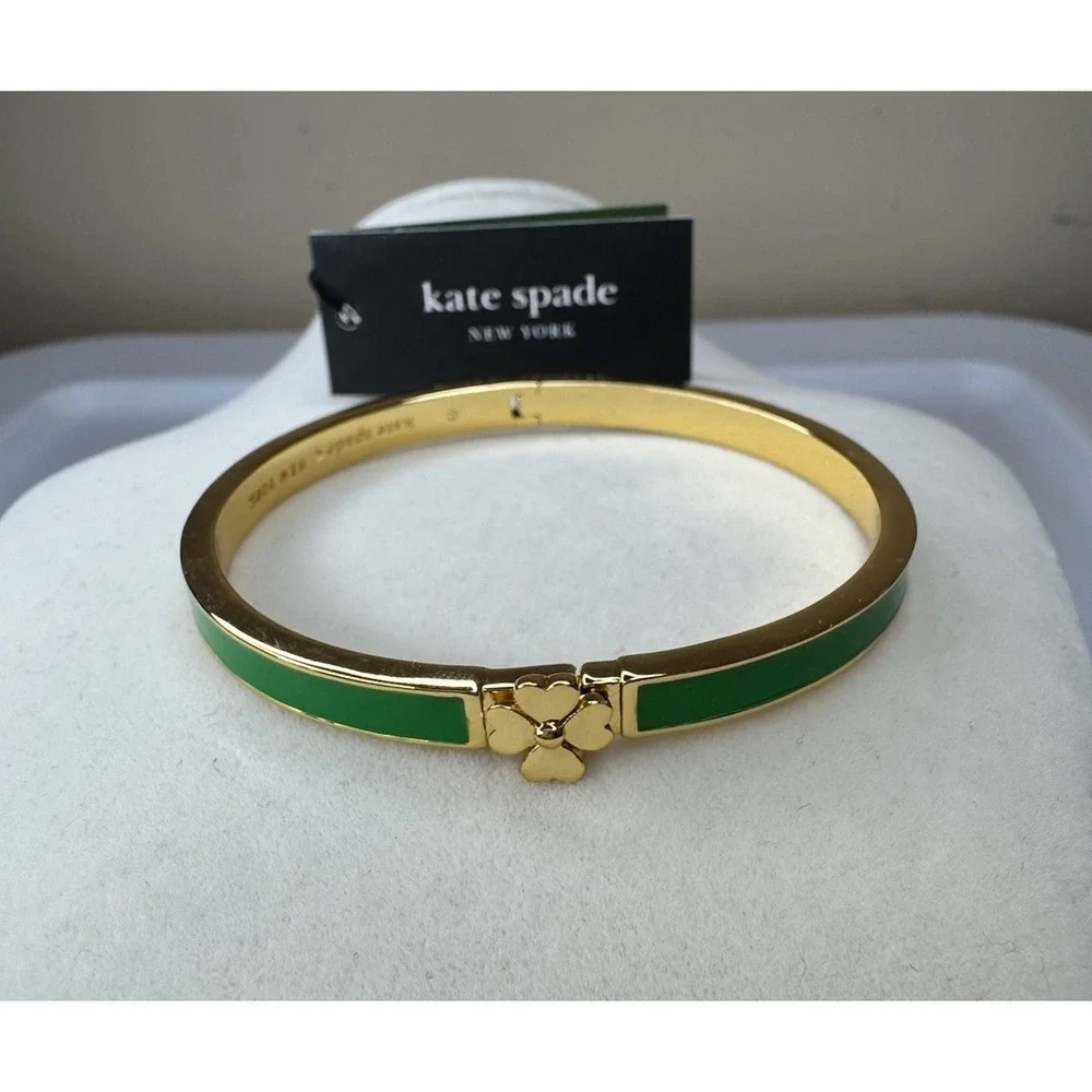 New Kate Spade New York Clover Green & Gold Hinged Bangle 7 Inch Gold Clasp - Picture 6 of 6